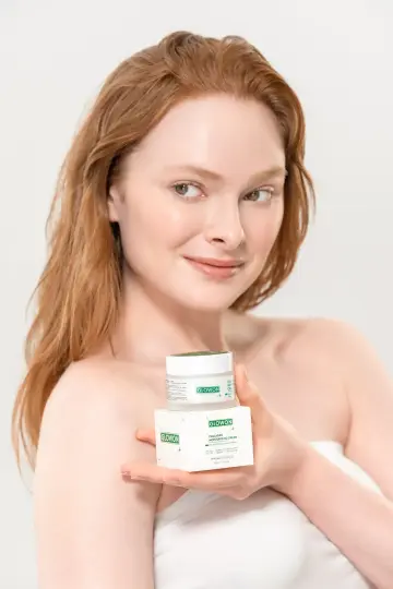 GLOWON Yoğun Nemlendirici Serum ve Kolajen Krem İçeren İkili Set - Dolgunluk ve Esneklik - 7